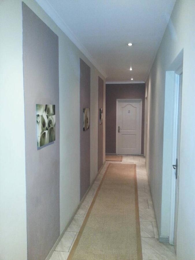 Planet Hotel Hollybum Lubumbashi Extérieur photo